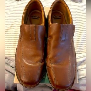 Brown Clarks slip on shoes